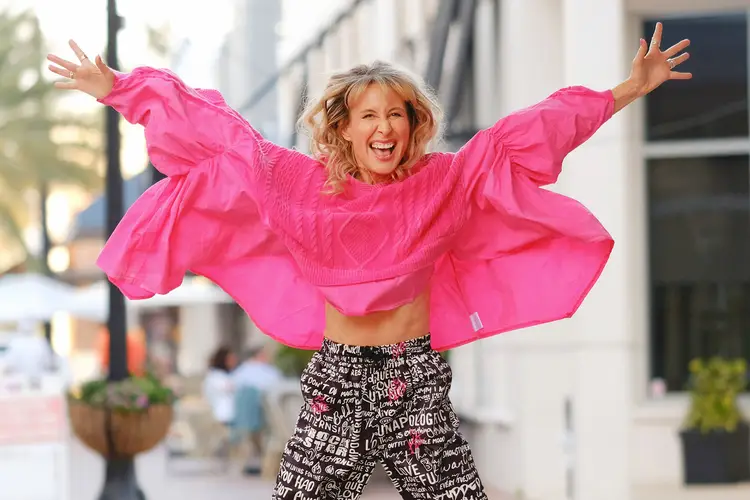 photo of Lorraine Ladish